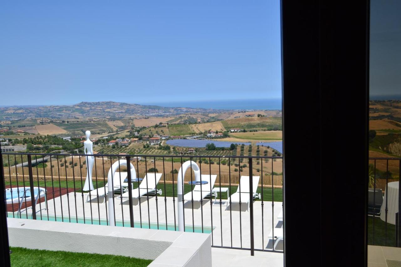 B&B & Spa Novantadieci Club (Adults Only) Atri Exterior photo