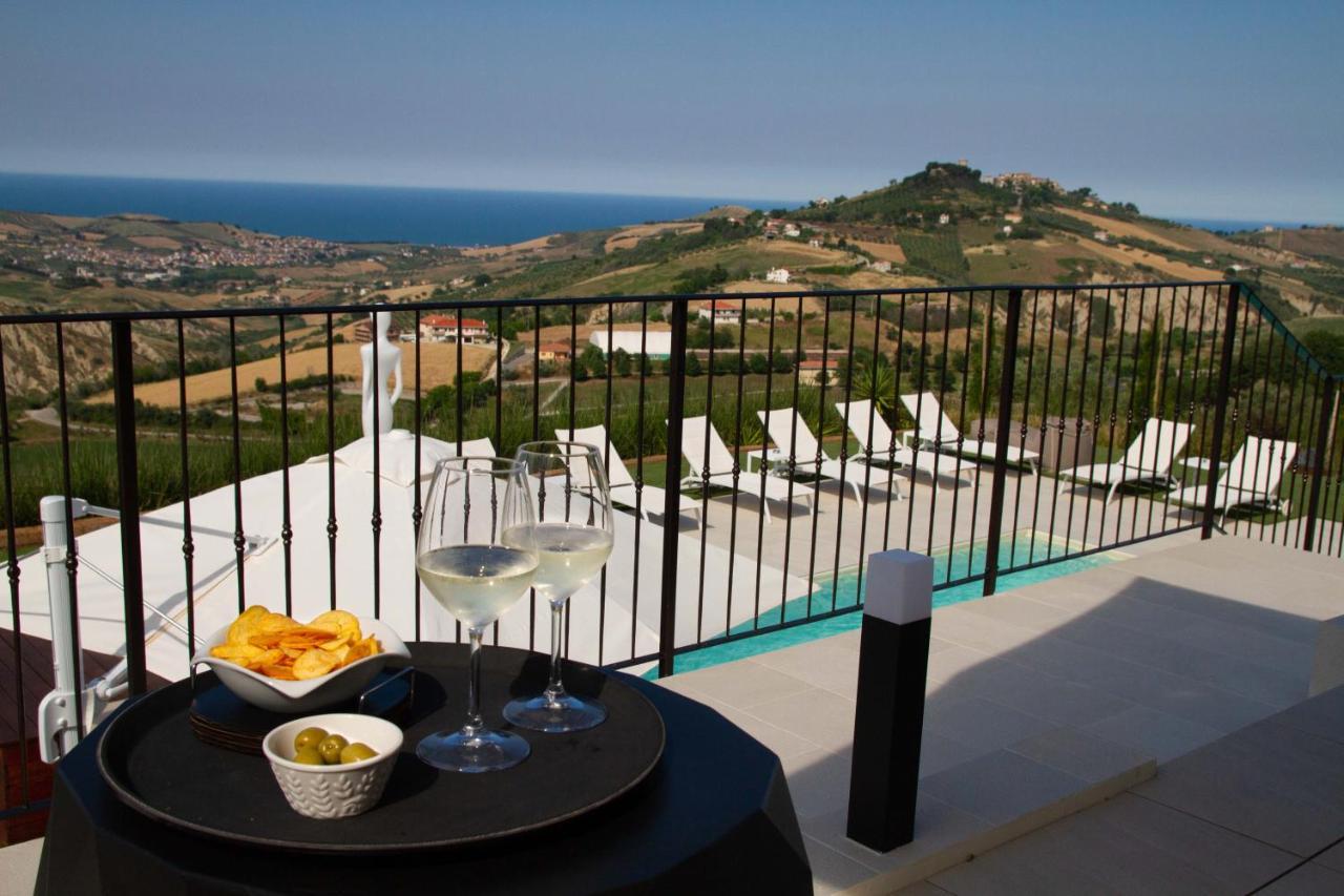 B&B & Spa Novantadieci Club (Adults Only) Atri Exterior photo